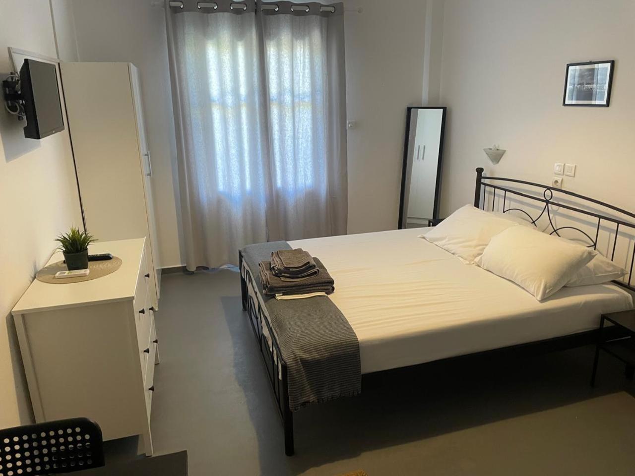 Spanos Studios - Panteli Esterno foto