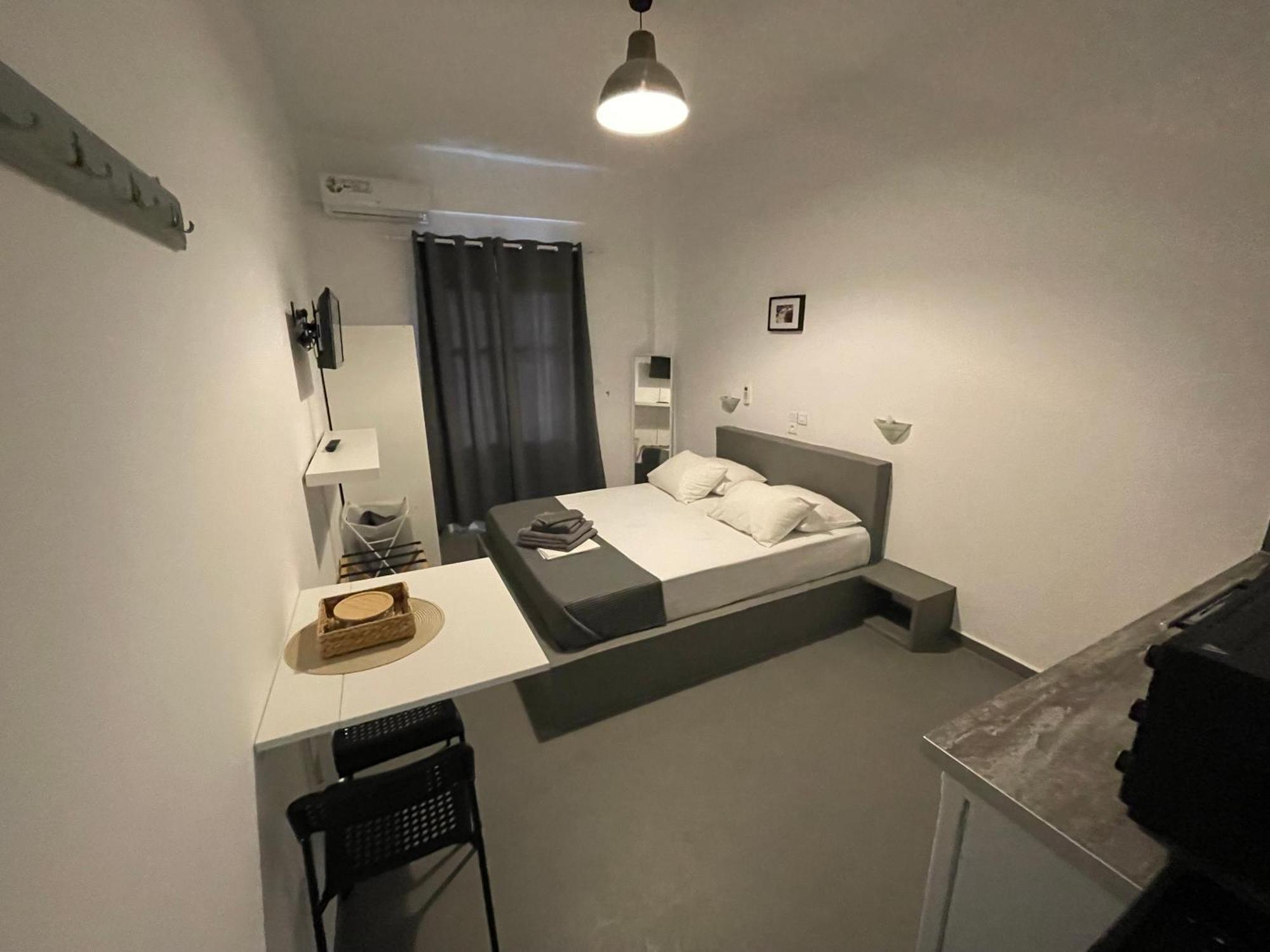 Spanos Studios - Panteli Esterno foto